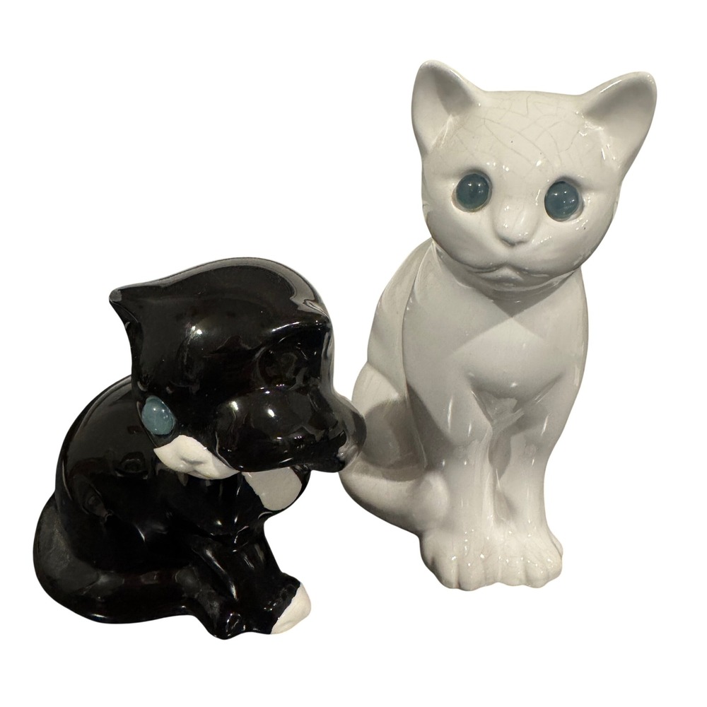 Vintage Elpa Alcobaca Cats Set of 2 White &‎ Black Ceramic Accent Pieces